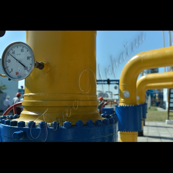 ПАТ «Укргазвидобування» провів прес-тур на виробничі об’єкти Компанії: модернізовану дотискуючу компресорну станцію в с. Червоний Донець. ГПУ “Шебелинкагазвидобування»