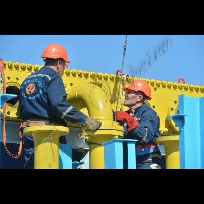 ПАТ «Укргазвидобування» провів прес-тур на виробничі об’єкти Компанії: модернізовану дотискуючу компресорну станцію в с. Червоний Донець. ГПУ “Шебелинкагазвидобування»