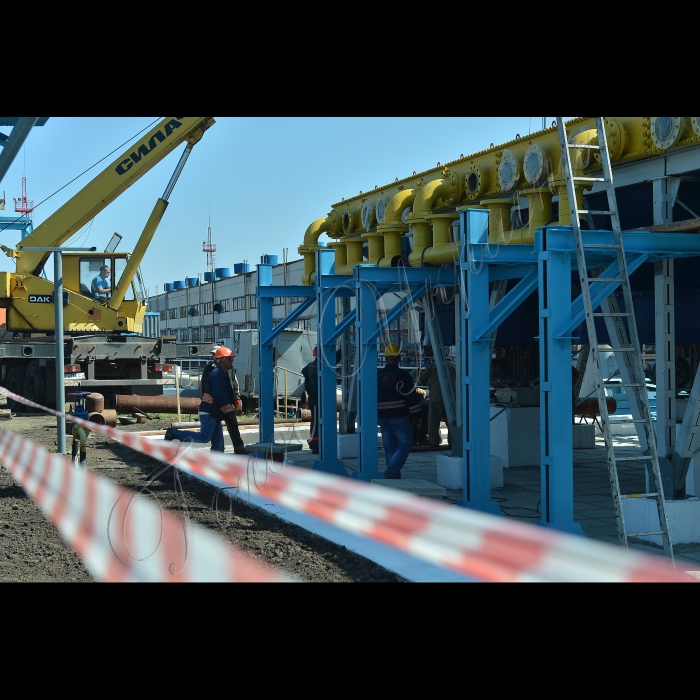 ПАТ «Укргазвидобування» провів прес-тур на виробничі об’єкти Компанії: модернізовану дотискуючу компресорну станцію в с. Червоний Донець. ГПУ “Шебелинкагазвидобування»