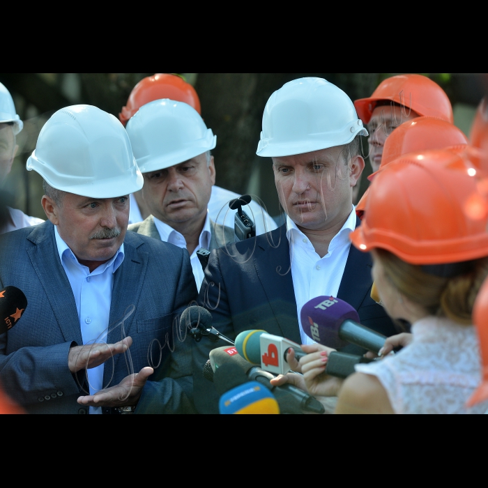 ПАТ «Укргазвидобування» провів прес-тур на виробничі об’єкти Компанії: модернізовану дотискуючу компресорну станцію в с. Червоний Донець. ГПУ “Шебелинкагазвидобування»
