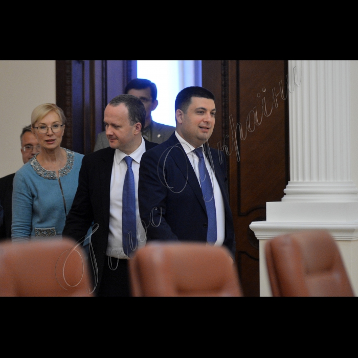 Київ.Під головуванням в.о. прем’єр-міністра України Володимира Гройсмана відбулось засідання Уряду.