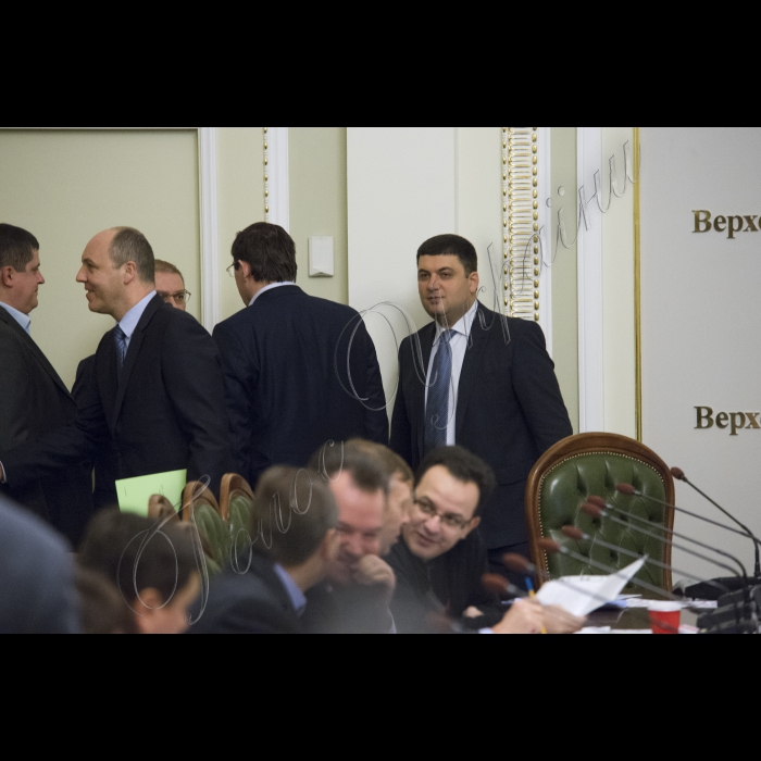 Засідання Пoгоджувальної Ради у ВР.
Засідання Пoгоджувальної Ради у ВР. Максим Бурбак, Сергій Пашинський, Андрій Парубій, Юрій Луценко, Володимир Гройсман