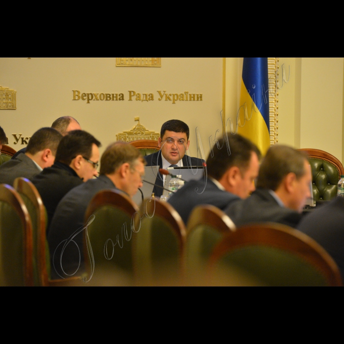 Погоджувальна рада ВР України.
Голова ВР Володимир Гройсман