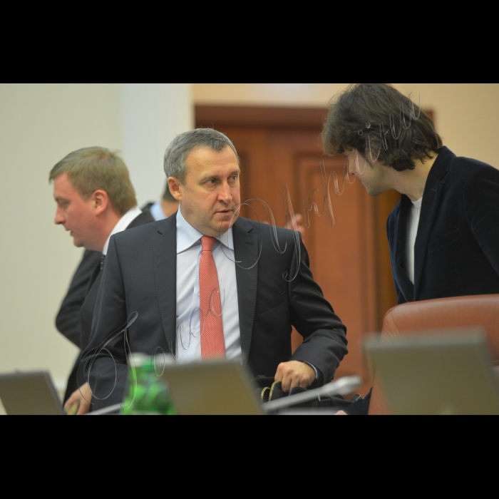 Київ.Під головуванням прем’єр-міністра України Арсенія Яценюка відбулось засідання Уряду.
Міністр внутрішніх справ України Арсен Аваков. Міністр культури України Євген Нищук 