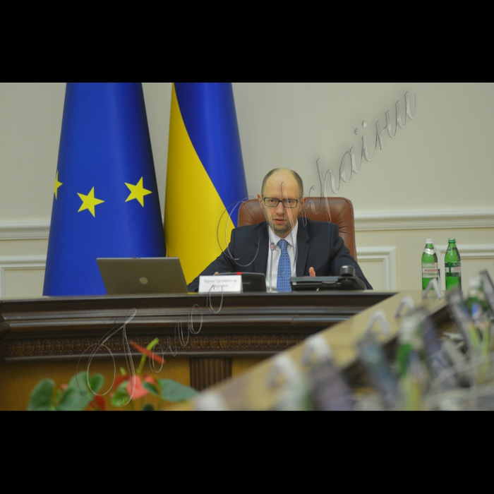 Київ.Під головуванням прем’єр-міністра України Арсенія Яценюка відбулось засідання Уряду.