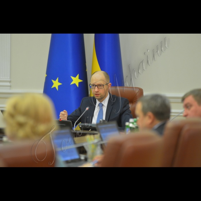 Київ.Під головуванням прем’єр-міністра України Арсенія Яценюка відбулось засідання Уряду.