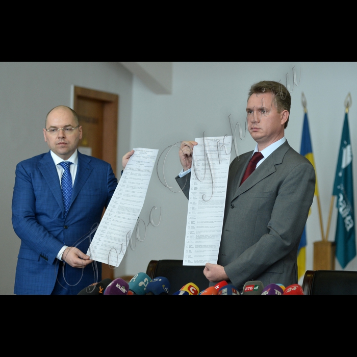 Брифінг голови Центральної виборчої комісії Михайла Охендовського та директора Державного підприємства