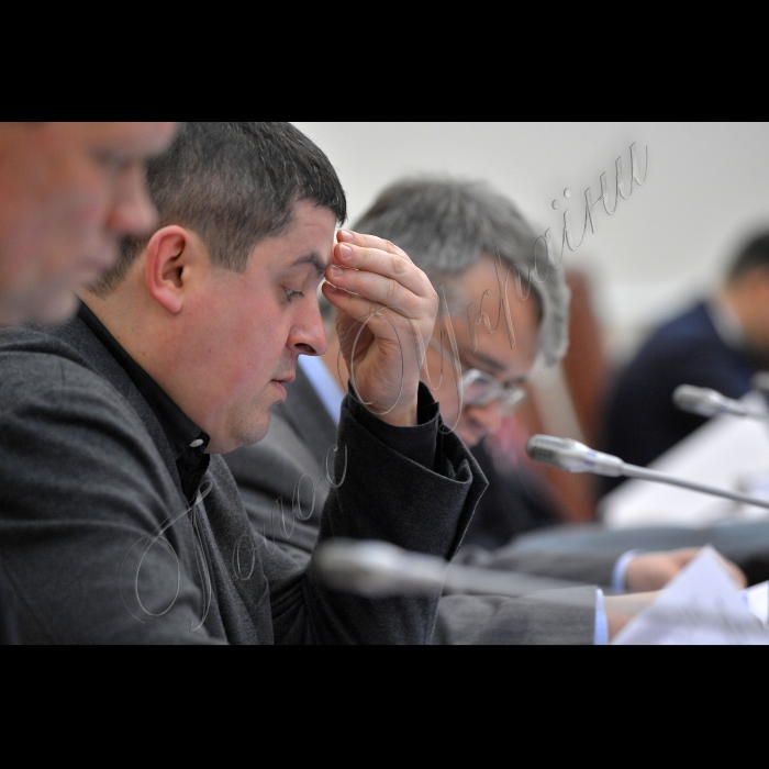 Київ. Відбулося перше засідання нового складу Кабінету Міністрів України під головуванням Прем'єр-міністра Арсенія Яценюка.
Міністр інфраструктури України Максим Бурбак.