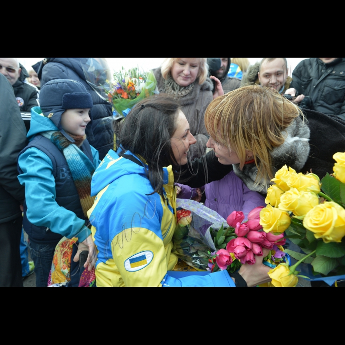 Київ. Урочиста зустріч в аеропорту 