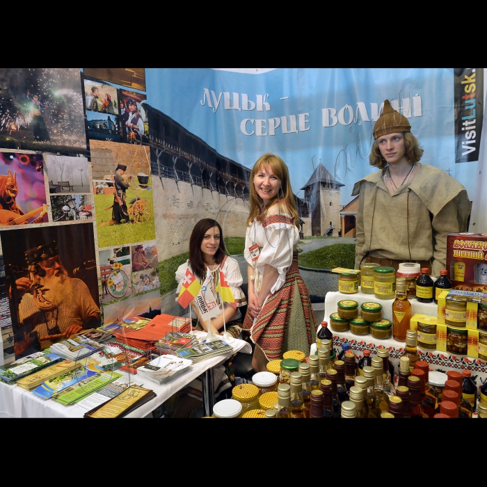 Київ. У столиці відкрилася 20-та Міжнародна туристична виставка UITT 2014