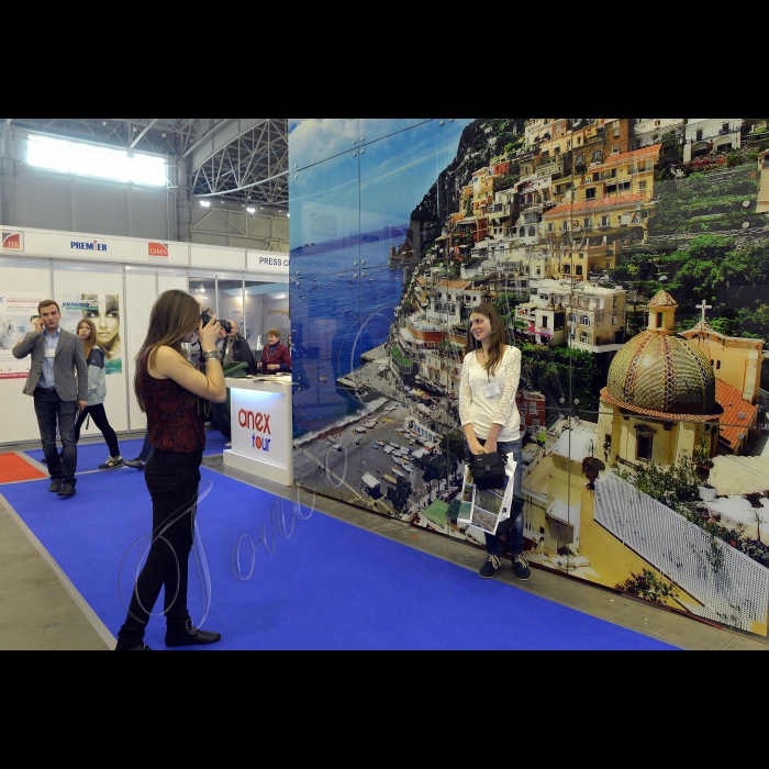 Київ. У столиці відкрилася 20-та Міжнародна туристична виставка UITT 2014
