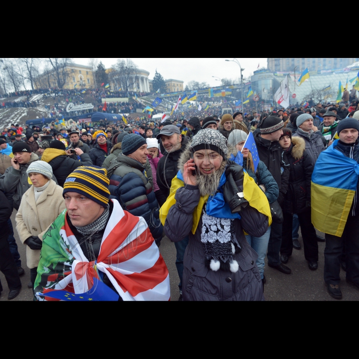 КИЇВ, 15 грудня. У столиці відбулося народне віче під назвою 