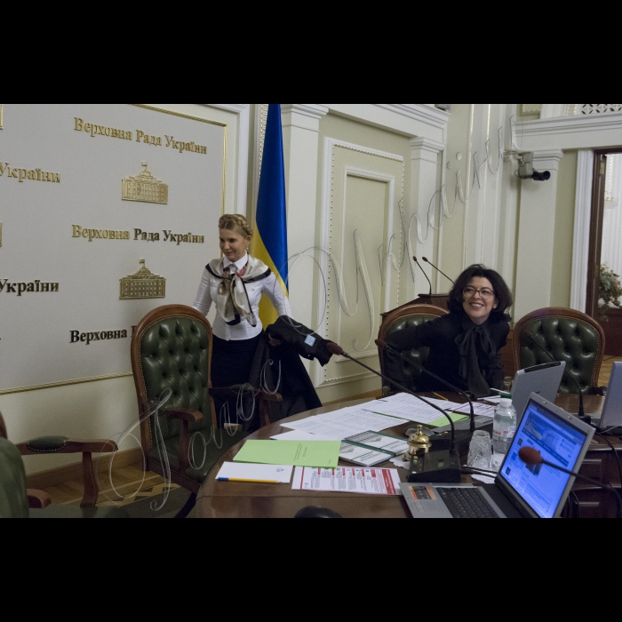 Засідання Погоджувальної Ради України під головуванням Голови ВР України Володимира Гройсмана.
Юлія Тимошенко, Оксана Сироїд