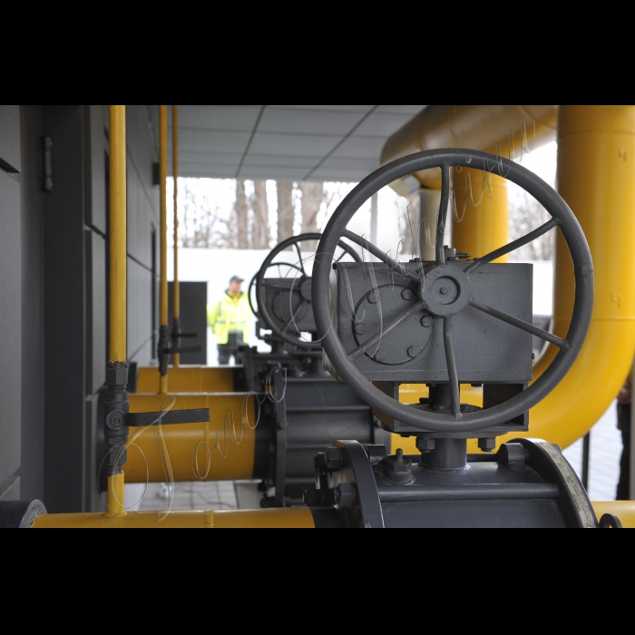 Відбувся прес-тур до газорегуляторних об’єктів ПАТ «Київгаз», під час якого провідні спеціалісти компанії ознайомлять представників ЗМІ з оновленими та модернізованими об’єктами газотранспортної мережі міста і продемонструють принципи роботи і переваги сучасного обладнання, що підвищують продуктивність роботи газорегуляторних об’єктів. Збір на виїзд до об’єктів о 9:30 від ст.м. Дружби народів (біля Будинку меблів) до головного газорегуляторного пункту на вул. Героїв Космосу, 3