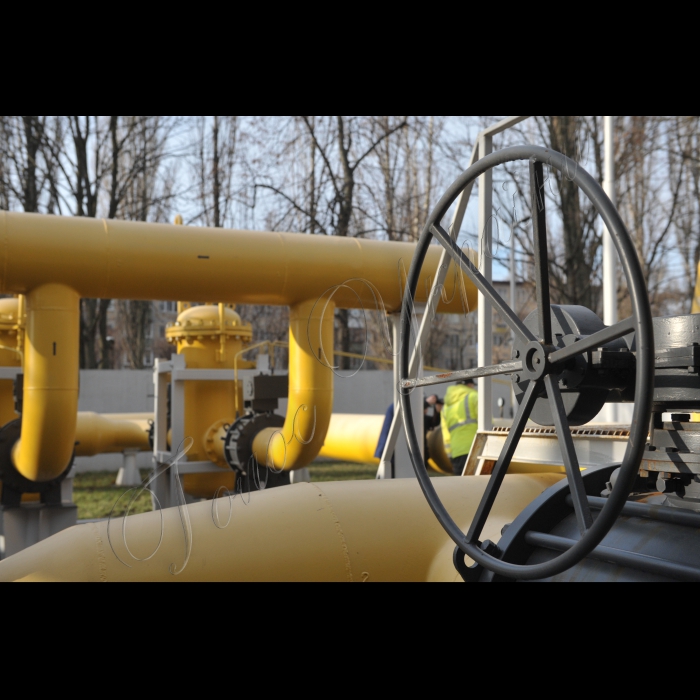 Відбувся прес-тур до газорегуляторних об’єктів ПАТ «Київгаз», під час якого провідні спеціалісти компанії ознайомлять представників ЗМІ з оновленими та модернізованими об’єктами газотранспортної мережі міста і продемонструють принципи роботи і переваги сучасного обладнання, що підвищують продуктивність роботи газорегуляторних об’єктів. Збір на виїзд до об’єктів о 9:30 від ст.м. Дружби народів (біля Будинку меблів) до головного газорегуляторного пункту на вул. Героїв Космосу, 3