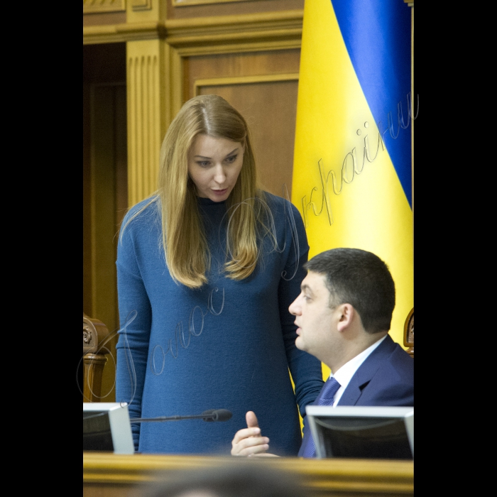 Триває вечірнє засідання Верховної Ради України
Червакова, Гройсман