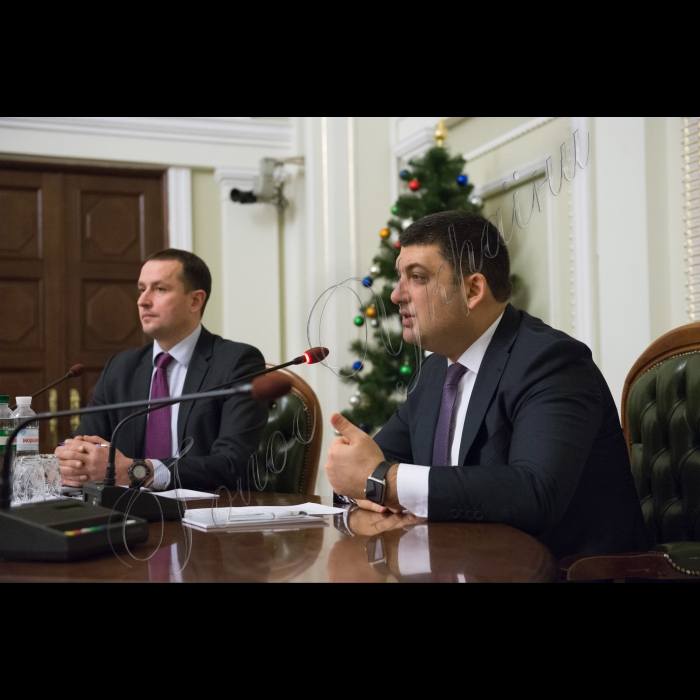 Прес-конференція Голови ВР України Володимира Гройсмана.