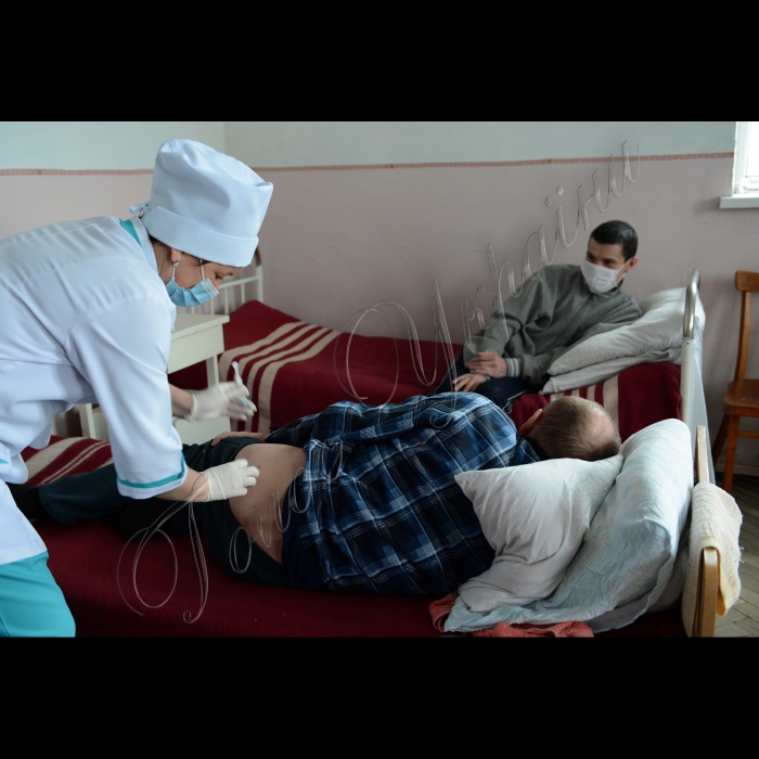 Тернопільська область, Бережани. Комунальна установа Тернопільської облради «Бережанський обласний протитуберкульозний диспансер».
