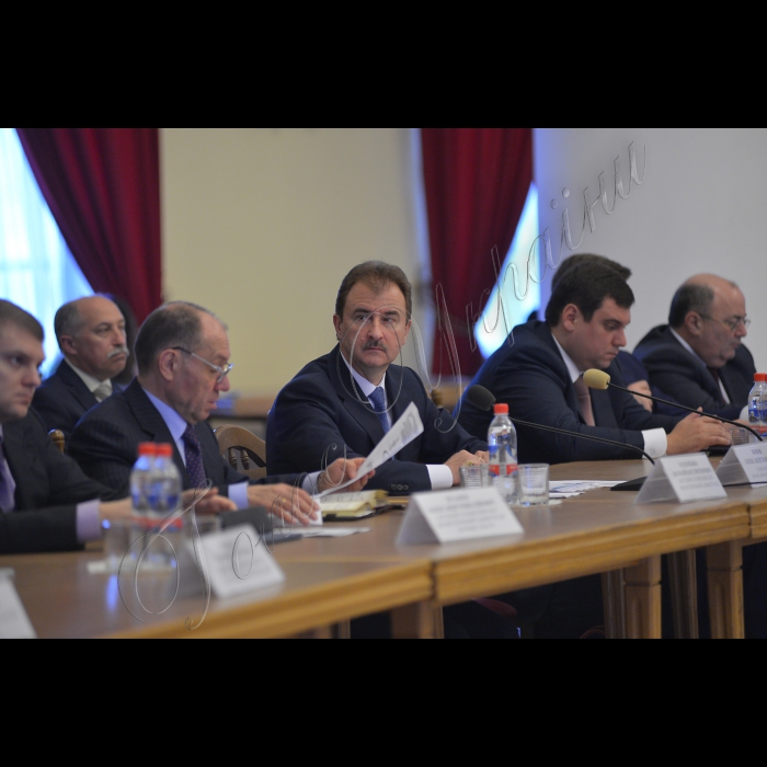 Спільне засідання Колегії Київської міської державної адміністрації, Регіональної ради міста Києва та Громадської ради при КМДА, під час якого було розглянуто Концепцію реформування місцевого самоврядування та питання запровадження реформ у м. Києві.
