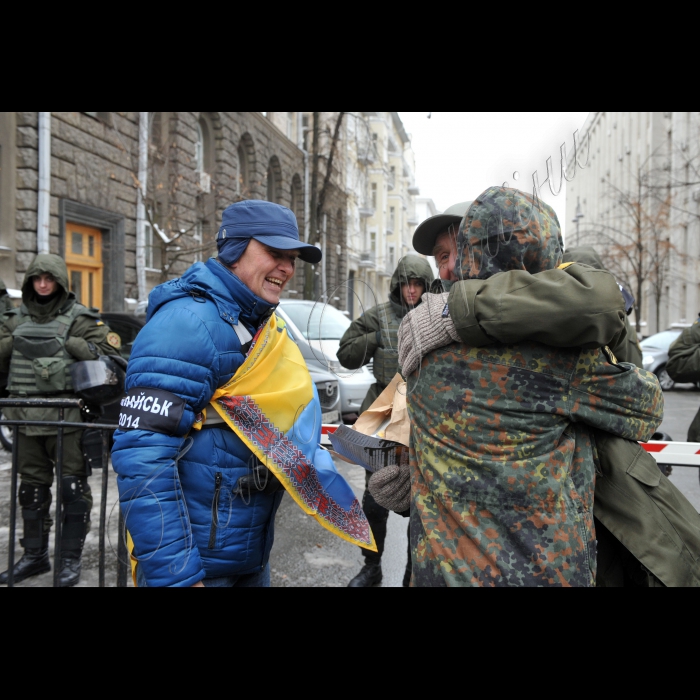 На Майдані Незалежності та біля АП України відбулась мирна акція 