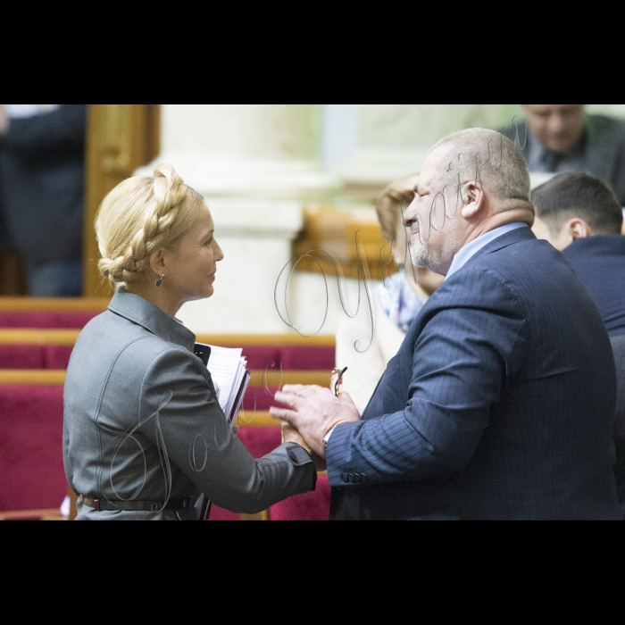 Пленарне засідання ВР України.
Юлія Тимошенко, Рефат Чубаров;