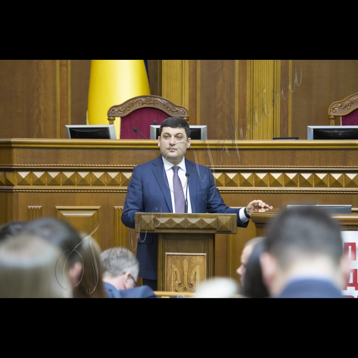 Голова Верховної Ради України Володимир Гройсман презентував програму модернізації парламенту (результати та плани на 2016 рік)
У заході брали участь: лідери фракцій, керівники комітетів, представники громадських організацій моніторингу парламентської діяльності, народні депутати України.
Голова Верховної Ради України Володимир Гройсман 
