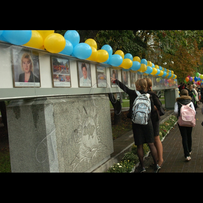 У Солом’янському районі Києва відкрито Алею педагогічної слави.
