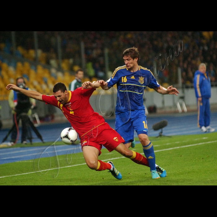 Відбір до ЧМ-2014.
Україна - Чорногорія 0:1
Гол: Дам’янович, 45
Україна: П’ятов, Бутко (Ярмоленко, 62), Кучер, Михалик, Селін, Ротань, Тимощук, Гусєв, Коноплянка, Селезньов (Назаренко, 82), Девич (Зозуля, 52).
Чорногорія: М. Божович, Савич, Джудович, Баша, Йованович, Дринчич, Волков, Пекович, Зверотич (Новакович, 88), Йоветич (Вучинич, 86), Дам’янович (Вукчевич, 72)
