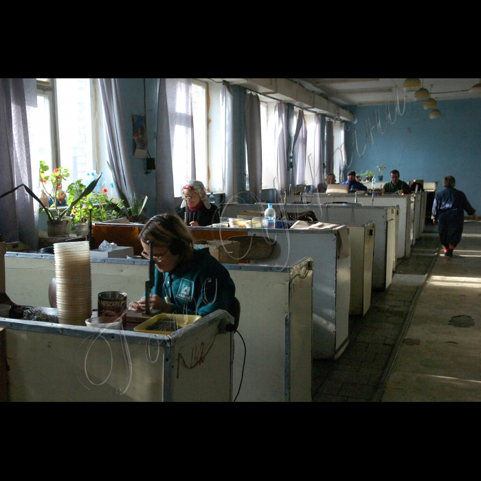 Реабілітаційний центр Українського товариства сліпих.
Навчально-виробничий комбінат № 4 УТОСу.
Сергій Півень.
