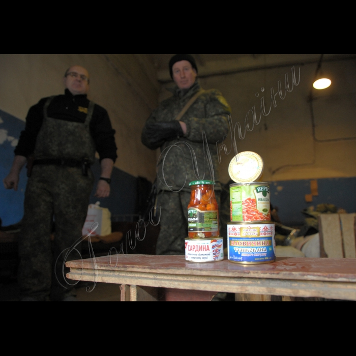 Прес-тур журналістів центральних та регіональних ЗМІ до Луганської та Донецької областей
за участі народних депутатів України  міжфракційного об’єднання «ЄвроОптимісти».
Місто Слав’янск Донецька обл. гора Карачун, Депутати оглянули зруйновану телевежу та нагальність відбудови вежі, яка сягала 200 метрів, для передачі сигналу українських телеканалів на окуповану територію.