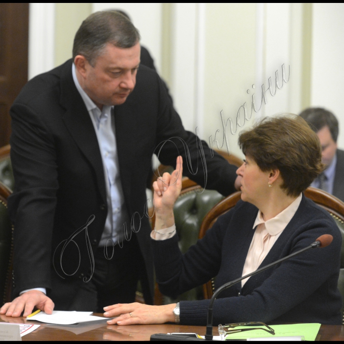 Відбулося засідання Погоджувальної ради керівників фракцій та голів комітетів Верховної Ради України.
Ярослав Дубневич (БП), Ніна Южаніна (БП)