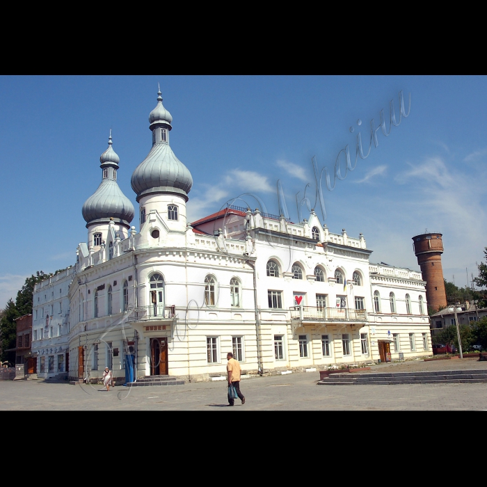 Тернопільська область, Борщівський район.
Горошівка, приватні теплиці.
