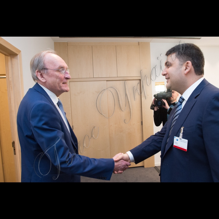 Візит Голови ВР України Володимира Гройсмана у Королівство Бельгія з метою участі у Конференції високого рівня Європейського Парламенту та Верховної Ради України щодо розвитку спроможностей заради реформ та засіданні Бюро.
Зустріч з Головою Палати представників Парламенту Ірландії Ш.Барретом.
