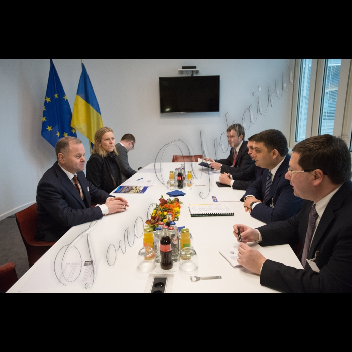 Візит Голови ВР України Володимира Гройсмана у Королівство Бельгія з метою участі у Конференції високого рівня Європейського Парламенту та Верховної Ради України щодо розвитку спроможностей заради реформ та засіданні Бюро Парламентського комітету асоціації.
Зустріч з Головою Стортингу (Парламенту) Королівства Норвегія О.Томмессеном
