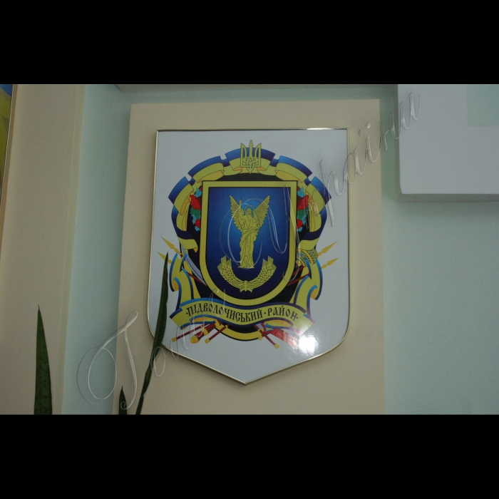 Тернопільська область, Підволочиськ
Елеватор агрофірми «Україна».
Клас майбутнього – сучасна універсальна комп’ютеризована лабораторія «NOVA 5000».
