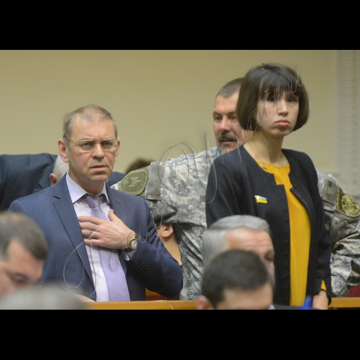 Пленарне засідання Верховної Ради України.
Сергій Пашинський, Тетяна Чорновіл НФ