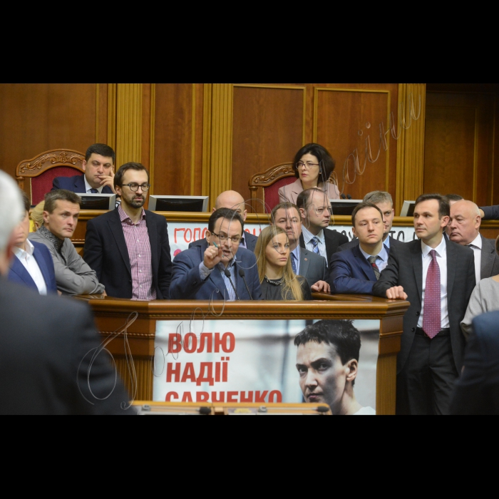 Пленарне засідання Верховної Ради України.
Заява фр.Самопоміч з приводу інциденту з народним депутатом Вікторією Войціцькою («Самопоміч»)
