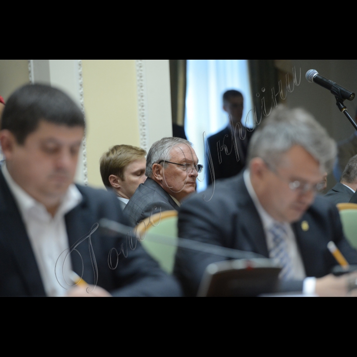 10 вересня 2014. Відбулося засідання Кабінету Міністрів України. У ньому взяли участь Президент України Петро Порошенко, Голова Верховної Ради України Олександр Турчинов, голови обласних державних адміністрацій та міста Києва.  Баранов