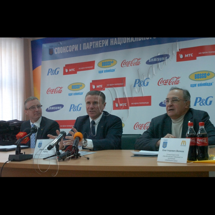 Відбулася урочиста церемонія нагородження переможців ХІ Всеукраїнського конкурсу серед спортивних журналістів «Україна олімпійська» та IV Всеукраїнського конкурсу на кращу спортивну фотографію (за підсумками 2011 року).