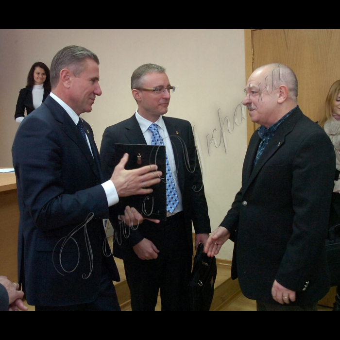 Відбулася урочиста церемонія нагородження переможців ХІ Всеукраїнського конкурсу серед спортивних журналістів «Україна олімпійська» та IV Всеукраїнського конкурсу на кращу спортивну фотографію (за підсумками 2011 року).