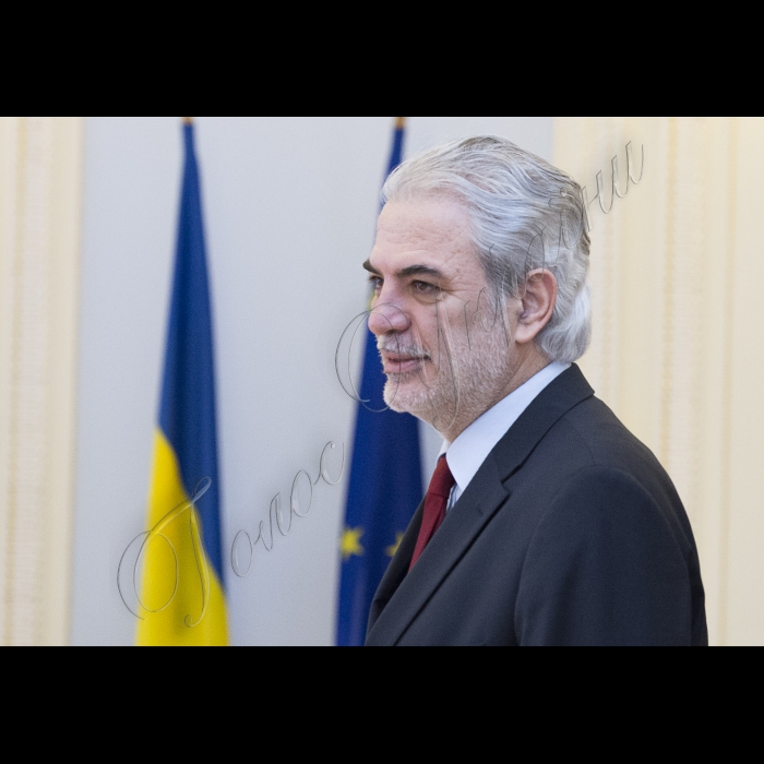Зустріч Голови ВР України Володимира Гройсмана з Комісаром Європейського Союзу з питань гуманітарної допомоги та управління кризами Христосом Стиліанідесом.