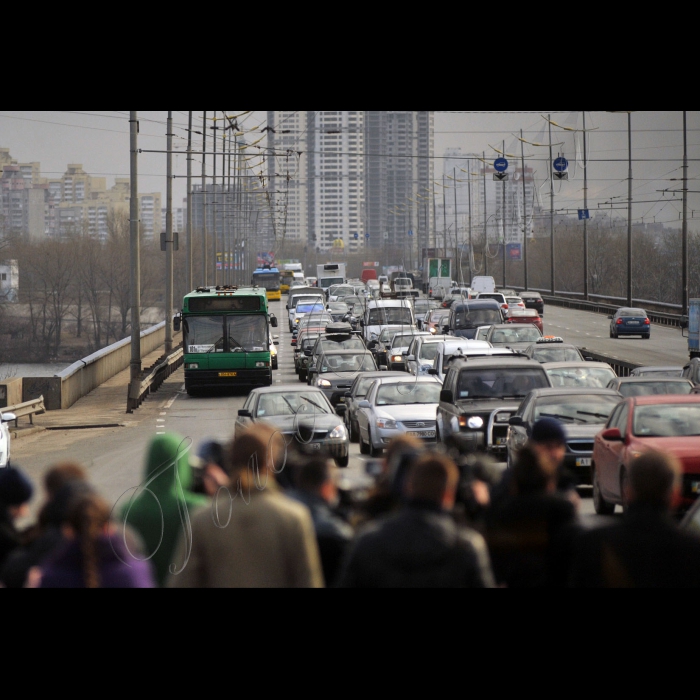 У Києві  відбувся захід «Столичне інспектування», під час якого представники міської влади на громадському транспорті проїхали вулицями міста. Депутати Київради разом з представниками КМДА та патрульною поліцією Києва  проінспектували дорожній рух у столиці. 