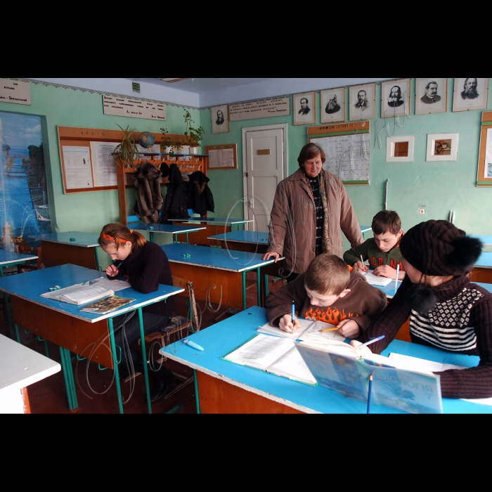 Тернопільська область Підгаєцький район, село Гнильче.
Гнильченська загальноосвітня школа І – ІІ ступенів.

