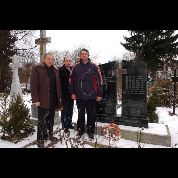 Тернопільська область Підгаєцький район, село Гнильче.
Гнильченська загальноосвітня школа І – ІІ ступенів.
