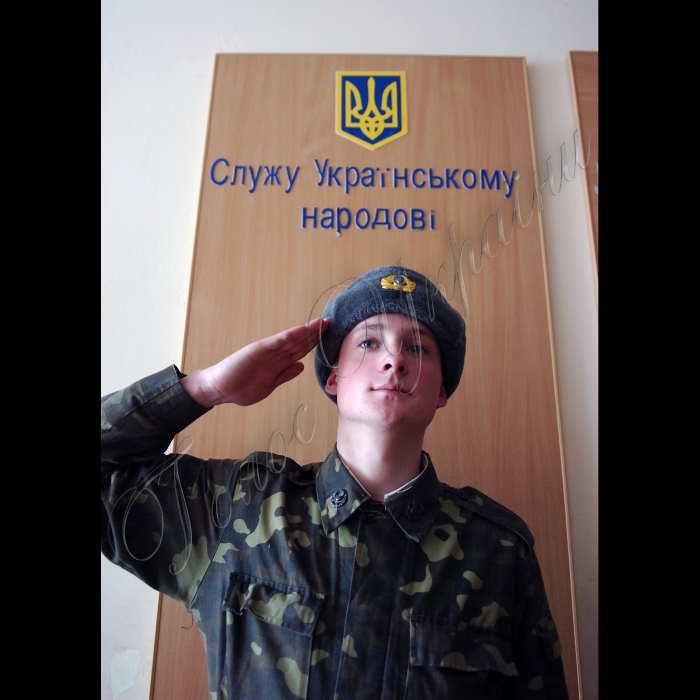 Біла Церква.
Голова Комітету Верховної Ради України з питань промислової і регуляторної політики та підприємництва Наталія Королевська відвідала 72-у окрему гвардійську Красноградсько-Київську ордена Червоного Прапора механізовану бригаду з нагоди Дня захисника Вітчизни.
