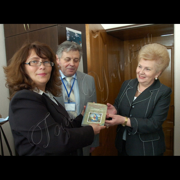 Предславинська гімназія №56.
Печерського району м.Києва
Науково-практична конференція