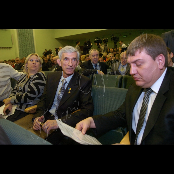 У великій залі Федерації профспілок України відбувся VI Пленум ЦК Профспілки працівників вугільної промисловості України з порядком денним: «Про шляхи вирішення соціально-економічних проблем галузі в умовах її реформування».