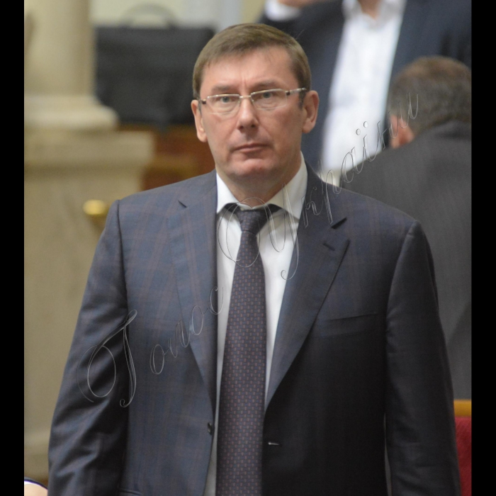 Пленарне засідання ВР.
Прийнято Закон 