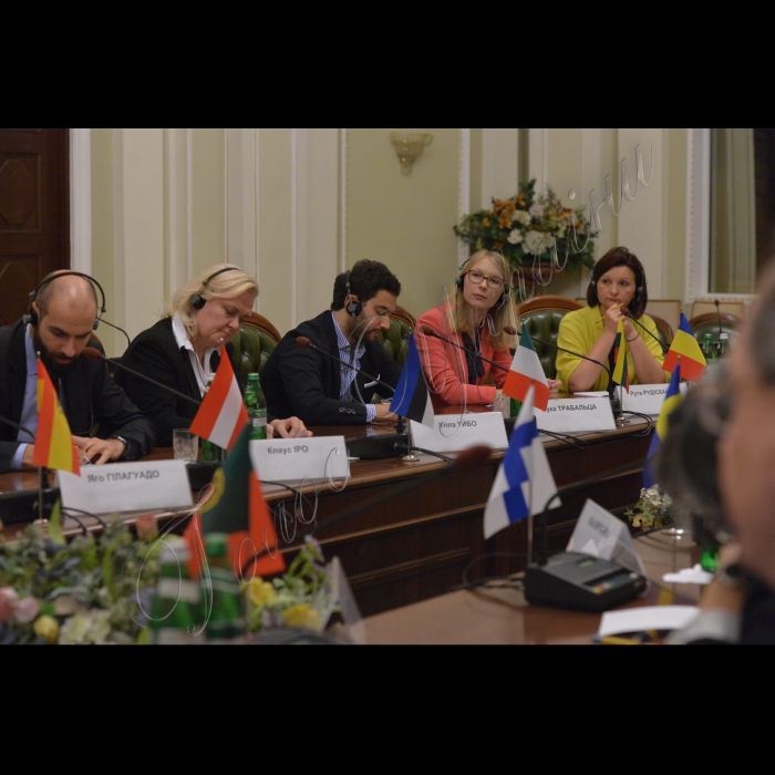 03 червня 2016. Зустріч Голови Верховної Ради України Андрія Парубія з послами держав ЄС і країн «Великої сімки» акредитованими в Україні