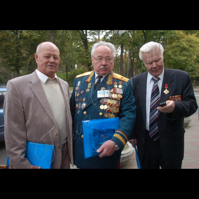 30 вересня 2010 у рамках заходів Року ветеранів Великої Вітчизняної війни та 20-річчя встановлення ООН Дня людей похилого віку відбувся Всеукраїнський форум ветеранів. У ньому взяли участь представники міністерств та відомств, заступники голів облдержадміністрацій, представники всеукраїнських громадських організацій.